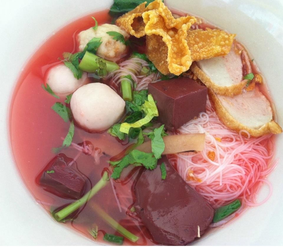 5 เรื่องไม่รู้ไม่ได้ ก่อนให้น้องหมากิน เย็นตาโฟ (2026)