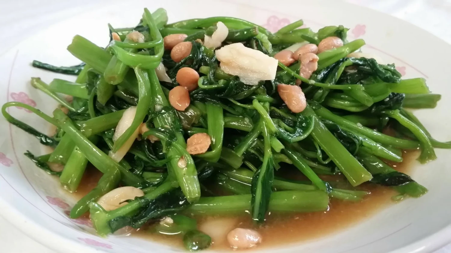 5 เรื่องไม่รู้ไม่ได้ ก่อนให้น้องหมากิน ผัดผักบุ้ง (2026)